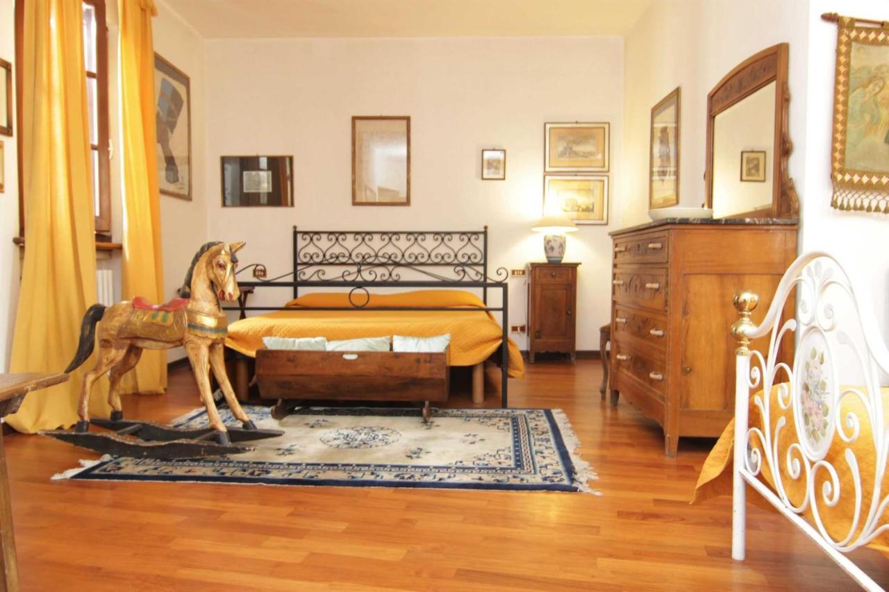 L'Arrocco Bed And Breakfast Marina Di Carrara Dış mekan fotoğraf