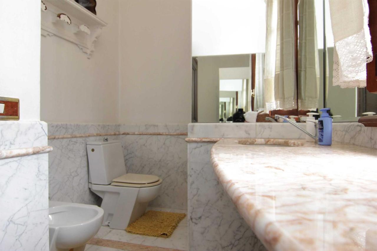 L'Arrocco Bed And Breakfast Marina Di Carrara Dış mekan fotoğraf