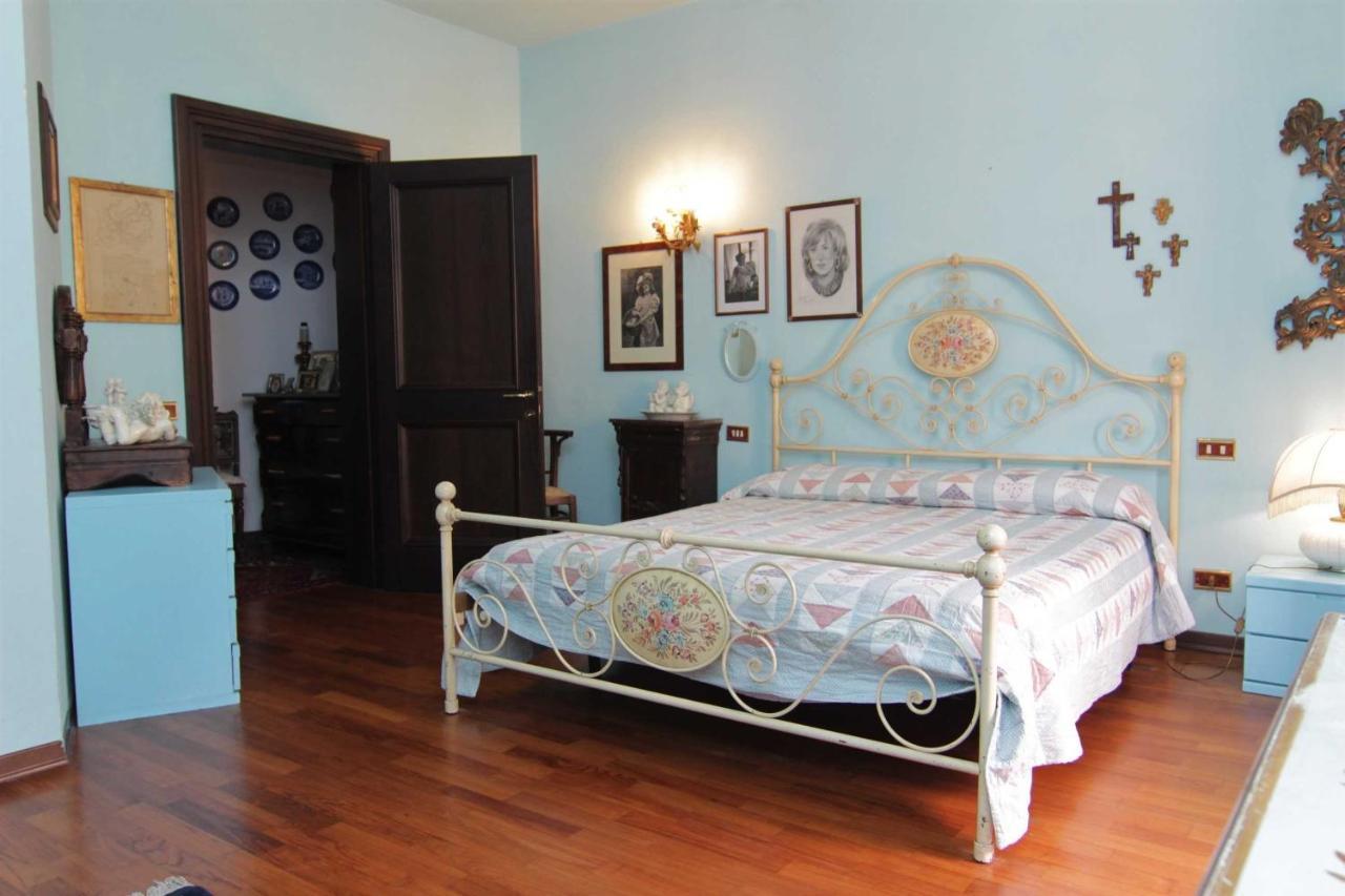 L'Arrocco Bed And Breakfast Marina Di Carrara Dış mekan fotoğraf