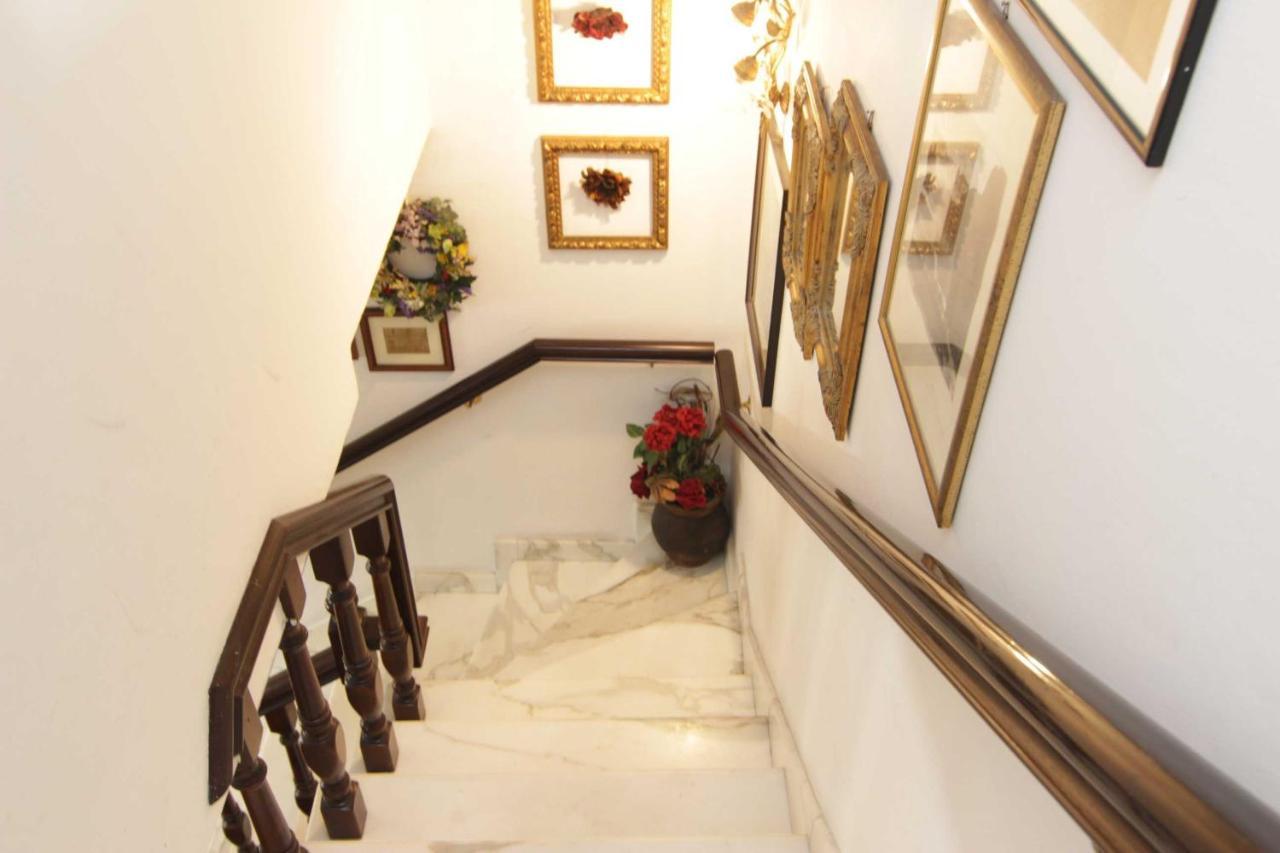 L'Arrocco Bed And Breakfast Marina Di Carrara Dış mekan fotoğraf