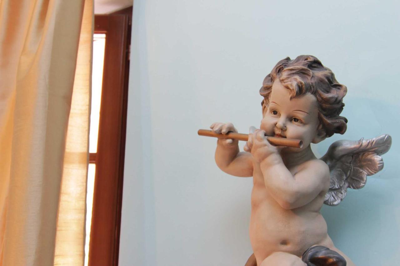L'Arrocco Bed And Breakfast Marina Di Carrara Dış mekan fotoğraf