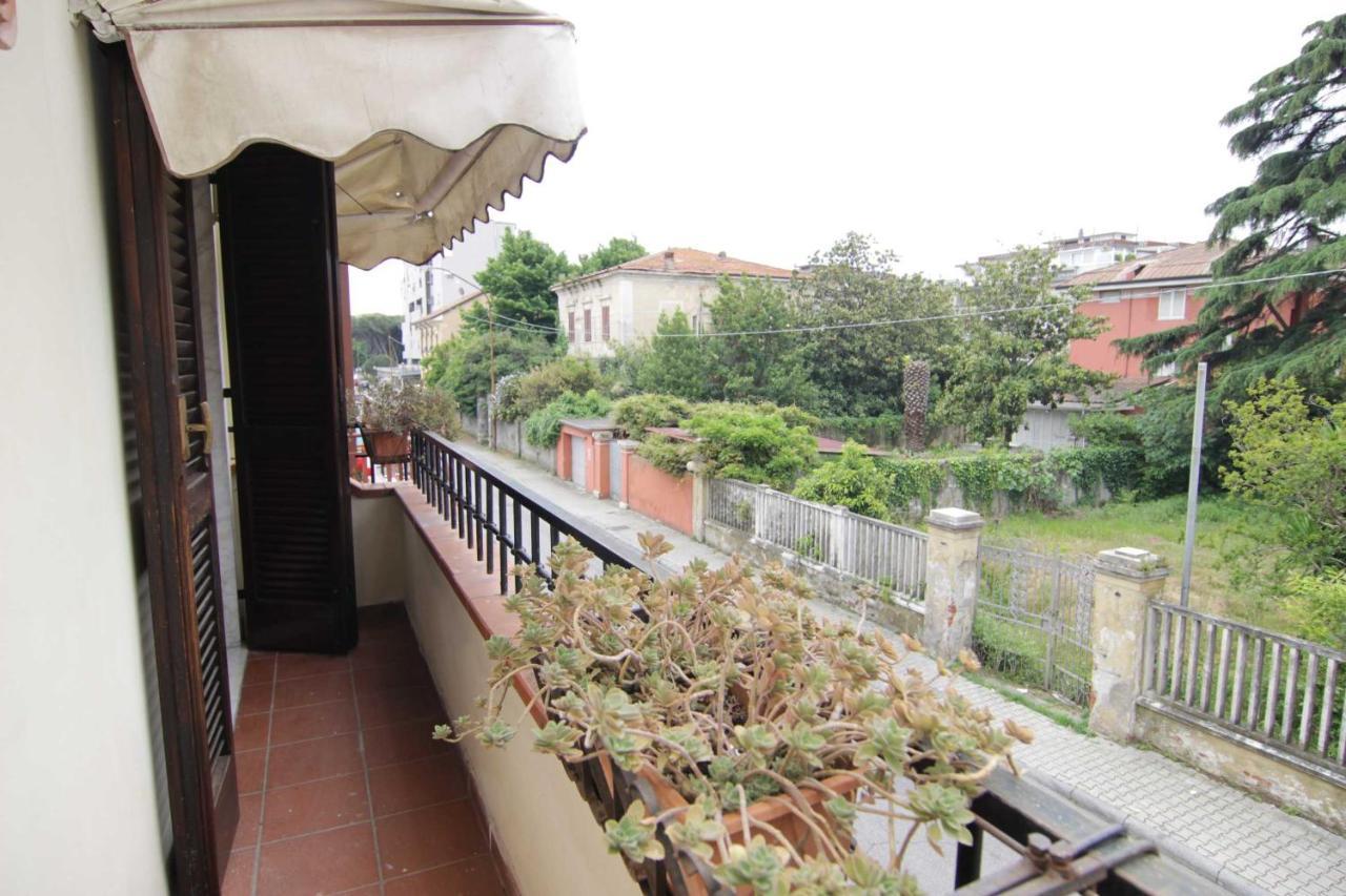 L'Arrocco Bed And Breakfast Marina Di Carrara Dış mekan fotoğraf